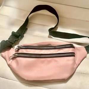 🩵3/$20🩵 Pink Belt Bag Fanny Pack with Double Zipper Crossbody